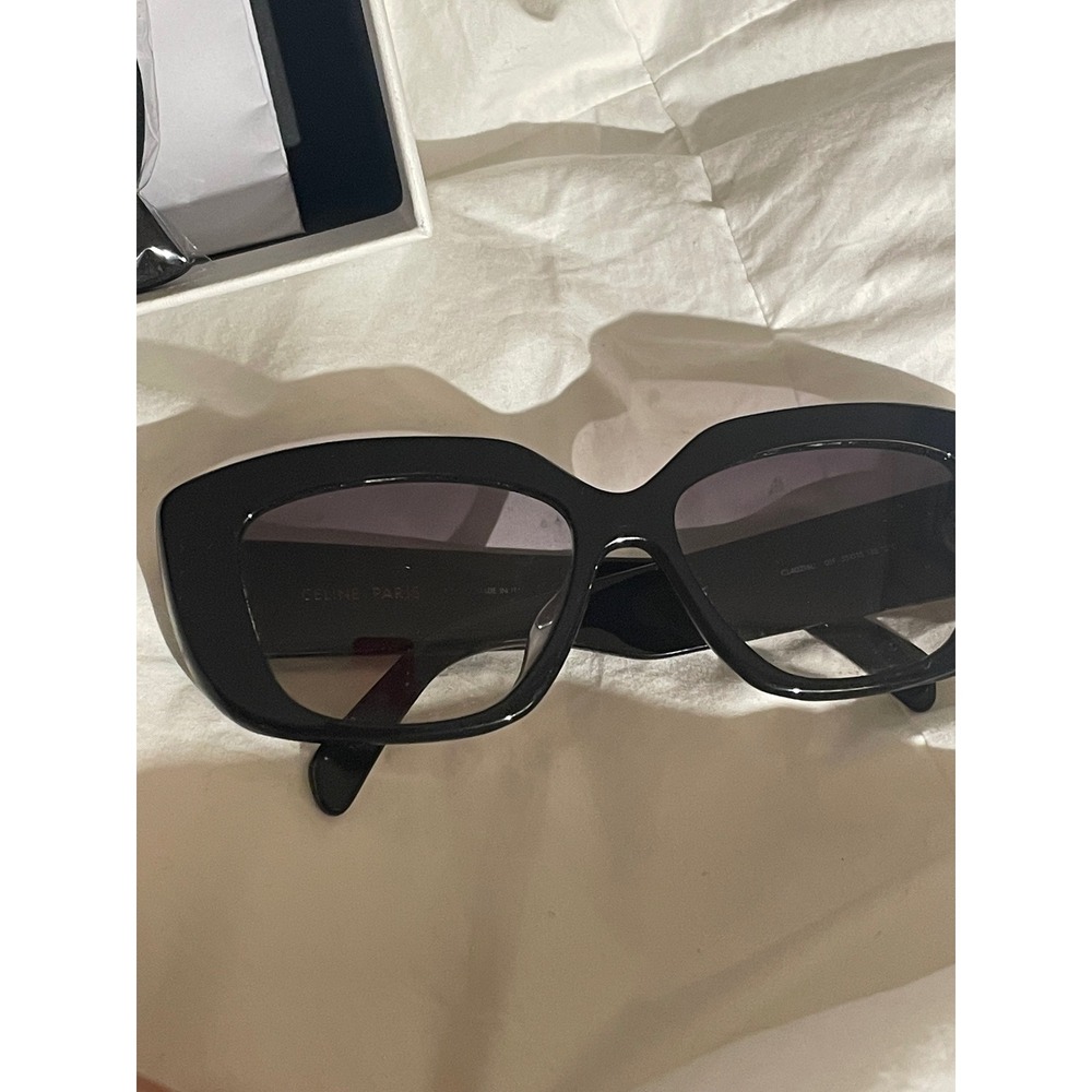 CELINE PARIS CL40216U Black Acetate Square Sunglasses with Gold Triomphe Logo - Picture 2 of 9